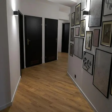 Polka Nocleg ze śniadaniem 2*