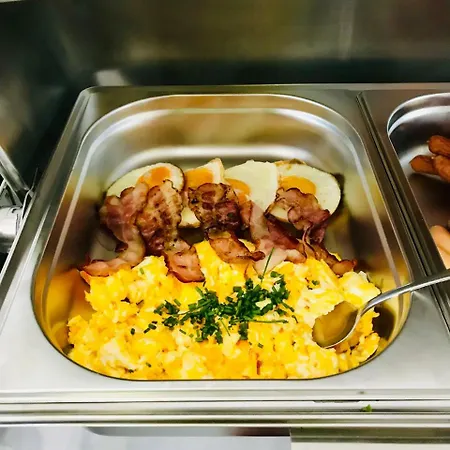 Polka Nocleg ze śniadaniem Chojnice