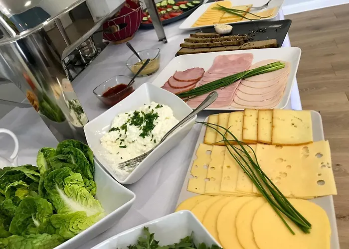 Bed and Breakfast Goscinne Polka Chojnice